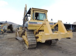 bulldozer-cat-d7hseriesII-serie1628-15