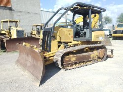 bulldozer-caterpillar-0206-d4kxl-4