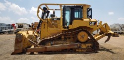 Bulldozer-Cat-D6txl-0340-4