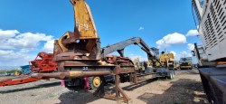 CargadorDeTroncosConGarra-JohnDeere-435-2