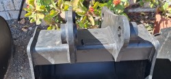 Cucharon-Iacmaq-johnDeere-60cm-4112-3