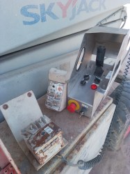 ELEVADOR-SKYJACK-SJ9250-00842-13