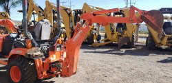 MIni-Retroexcavadora-Kubota-Bx23s-4594-11