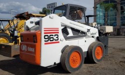 Minicargador-Brazo-Bobcat-963-6020-11