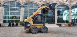 Minicargador-Cat-226b-7663-9