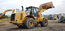 Payloader-Cat-966h-2038-4