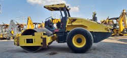 Vibrocompactador-Bomag-Bw213dh40-1251-6
