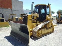 bulldozer-caterpillar-d4h-0377-1986-3