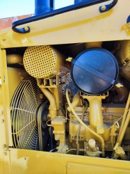 bulldozer-caterpillar-d4h-4462-10
