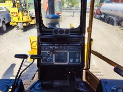 bulldozer-caterpillar-d4h-4462-146
