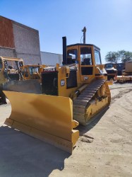 bulldozer-caterpillar-d4h-4462-4