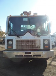 camionbombaelevadoradeconcreto-mack-MR6885-serie3228-13