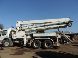 camionbombaelevadoradeconcreto-mack-MR6885-serie3228-3
