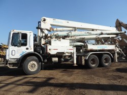 camionbombaelevadoradeconcreto-mack-MR6885-serie3228-4