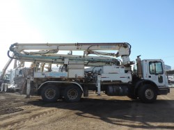 camionbombaelevadoradeconcreto-mack-MR6885-serie3228-7