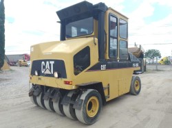 compactador-de-neumatico-caterpillar-0160-ps-150c-3