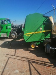 empacadora-de-rollo-johndeere-448-2011-nueva-2