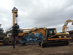 maquinaperforadoramontadasobreorugas-caterpillar-320BL-serie3641-2