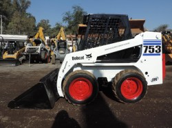 minicargador-bobcat-763-serie4551-3