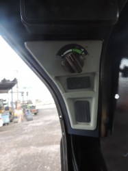 minicargador-caterpillar-226D-serie2715-19