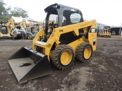 minicargador-caterpillar-226D-serie2715-1