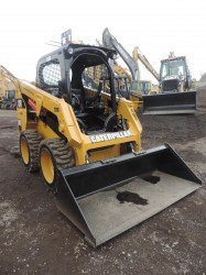 minicargador-caterpillar-226D-serie2715-22