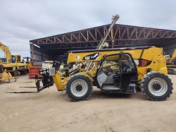 montacargas-caterpillar-tl943d-0457-1