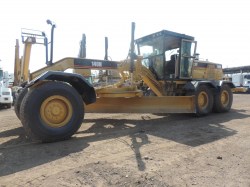 motoniveladora-caterpillar-140H-serie2784-1