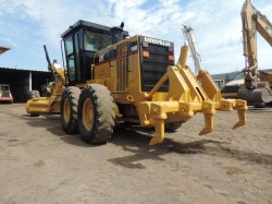 motoniveladora-caterpillar-140H-serie5886-1