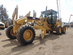 motoniveladora-caterpillar-140H-serie5886-5