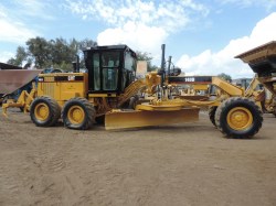 motoniveladora-caterpillar-140H-serie5886-8