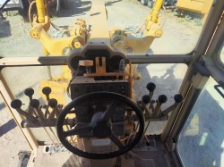 motoniveladora-caterpillar-140h-4186-12