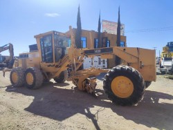 motoniveladora-caterpillar-140h-4186-5