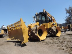 patadecabra-caterpillar-826C-serie0820-2