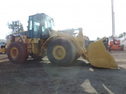 payloader-caterpillar-966G-serie0784-11