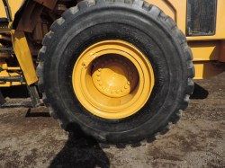 payloader-caterpillar-966G-serie0784-21