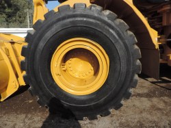 payloader-caterpillar-966G-serie0784-22
