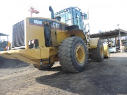 payloader-caterpillar-966G-serie0784-8