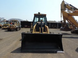 retroexcavadora-caterpillar-446D-serie0180-21