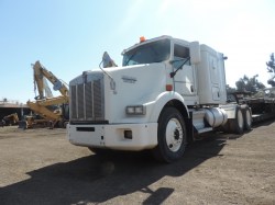tractocamion-kenworth-T800-serie9462-1