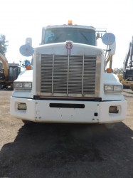 tractocamion-kenworth-T800-serie9462-3