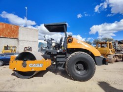 vibrocompactador-case-110ex-8400-1